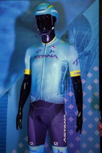 maillot-2019-astana