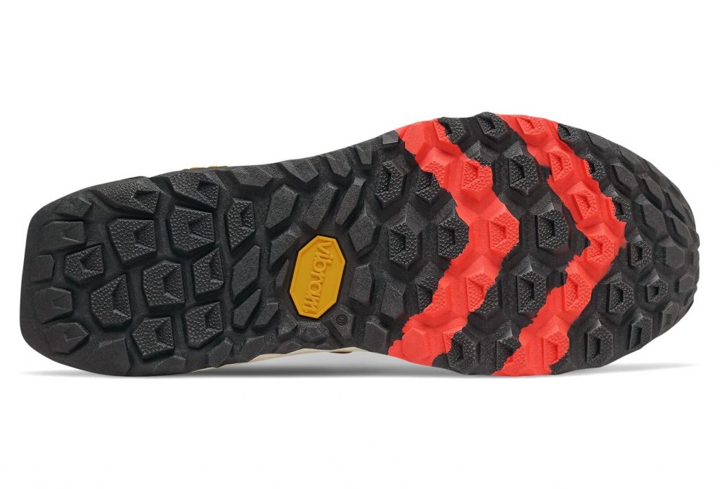 new-balance-hierro-v5