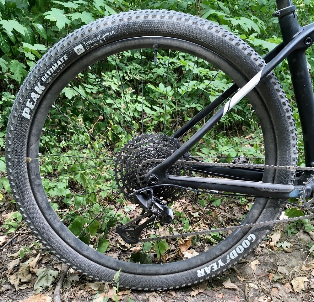 test-pneu-vtt-goodyear-peak-ultimate-2