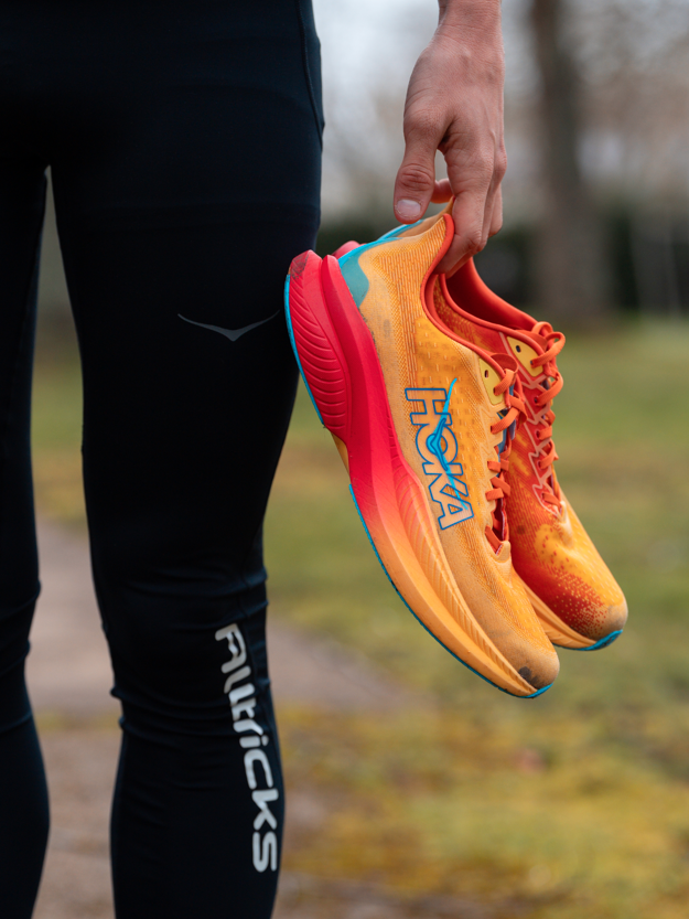 Hoka Mach 6 Poppy Squash