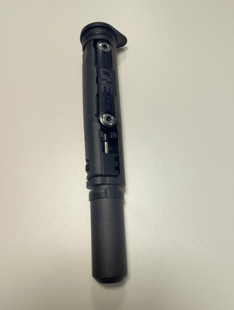 Capsules de rangement du OneUp EDC Tool V2