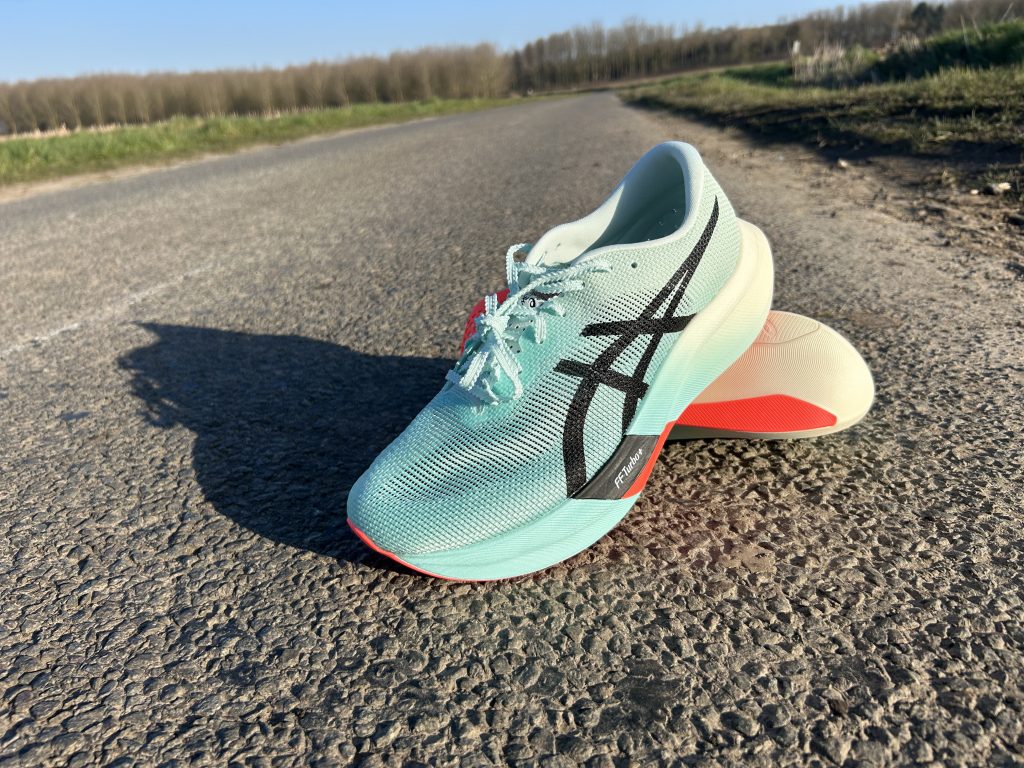 Les Asics Metaspeed Sky 2025 lors de leur test