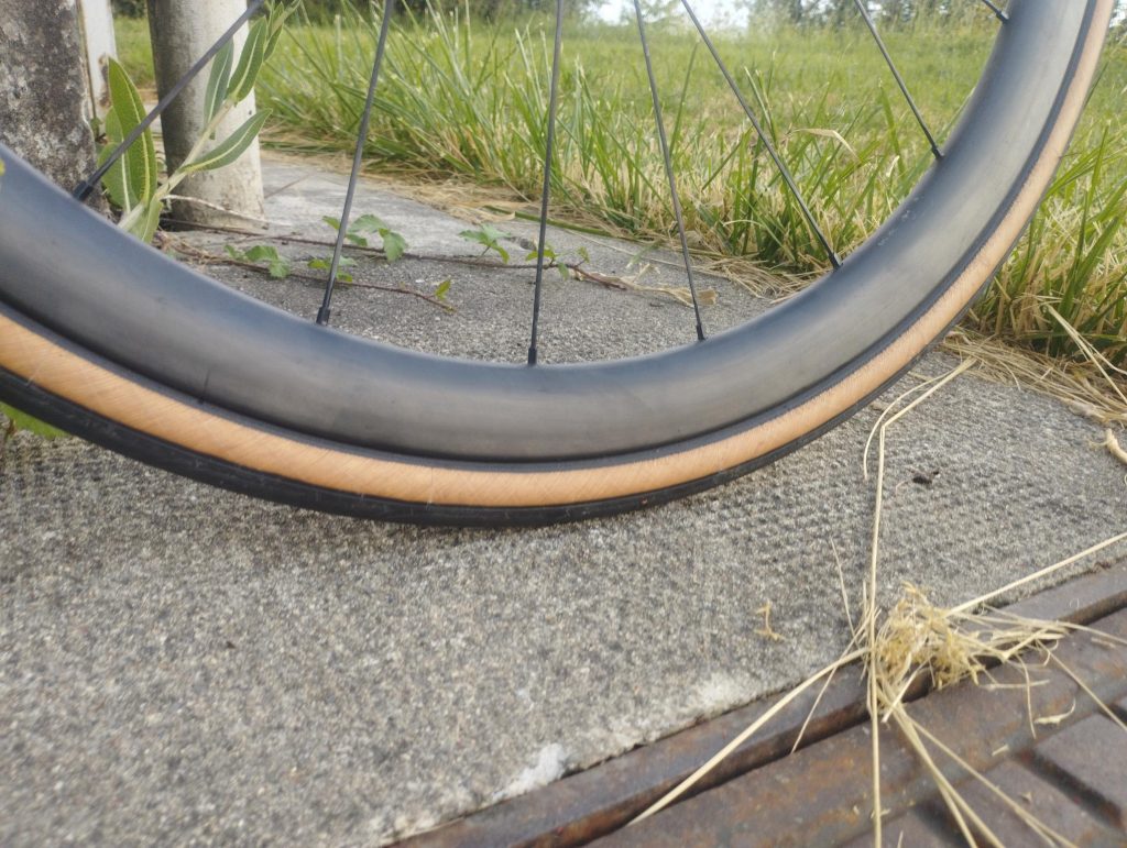 Test des pneus vélo Vredestein Superpasso PRO