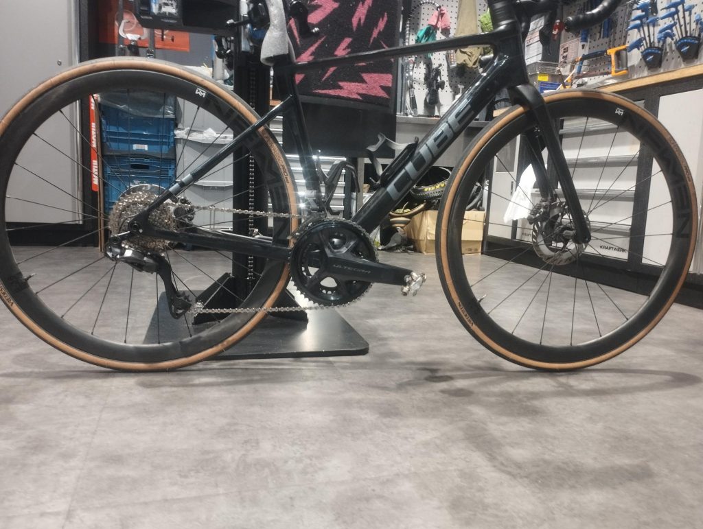 Test des pneus vélo Vredestein Superpasso PRO