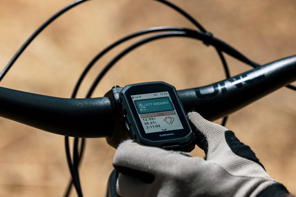 Garmin Edge MTB sur une potence lors de son test