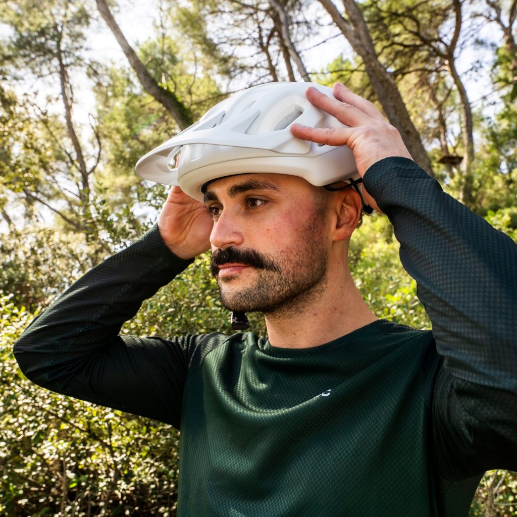 Casque VTT Poc Cularis blanc