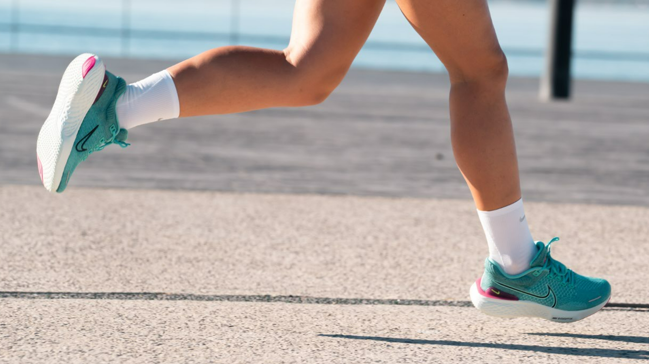 Nike ZoomX Invincible 2